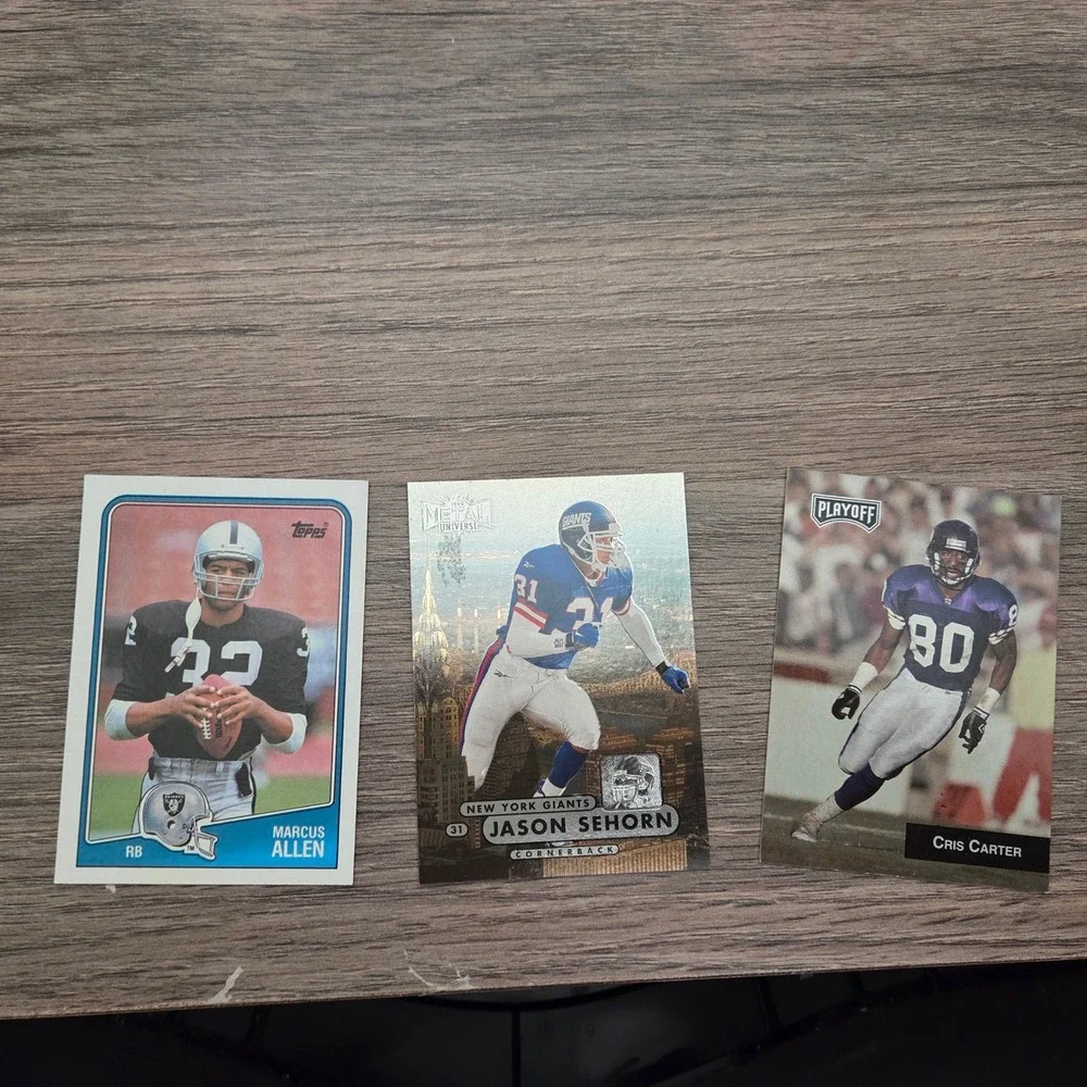 Vintage #2 Lot of 25 NFL Football Card Lot M. Faulk Aikman M. Allen and more 90s